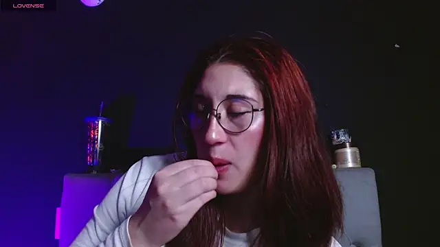 Chat +18 de Red-moon1 ao vivo