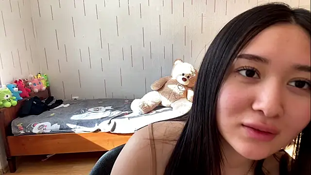 YourMiIaのライブXXXチャット