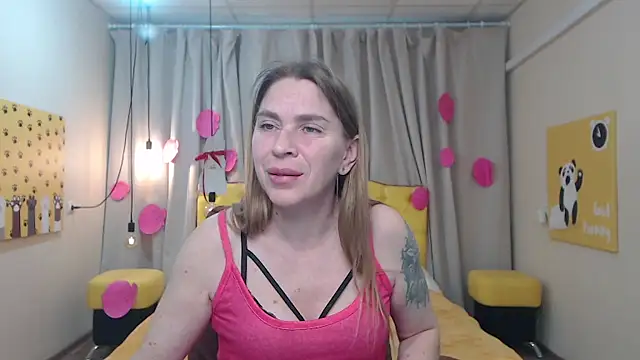 TessaDaybreak – Live XXX-chat