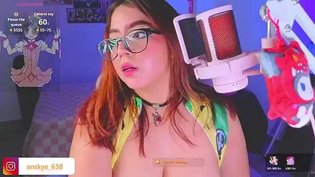 Chat XXX en directo de AnngelaSkye