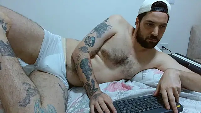 jmmy_cb Show in webcam