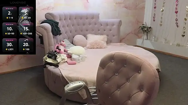 Penelope_Pinky: απευθείας συνομιλία ΧΧΧ