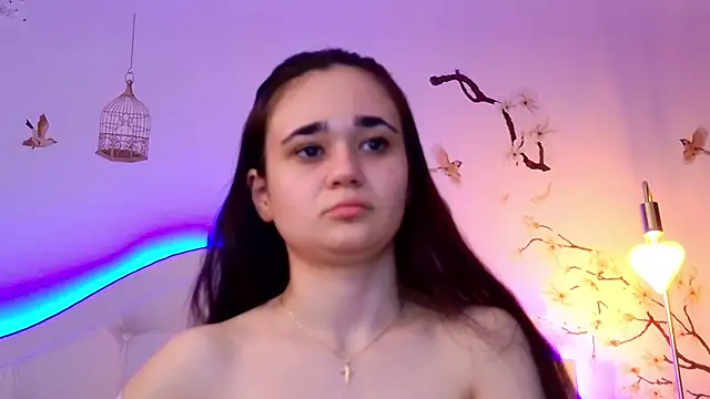 TinyBlair Chat XXX in diretta