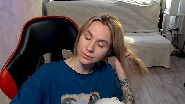 Chat +18 de MiaBun1 ao vivo