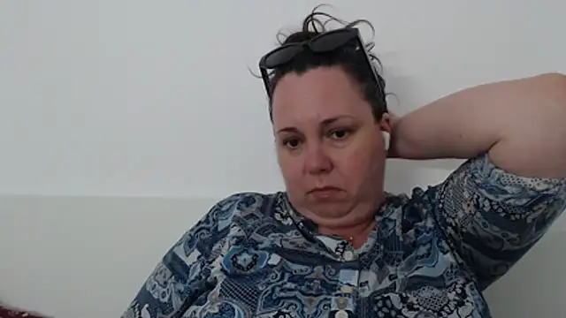 Chat +18 de WendyRhoades ao vivo