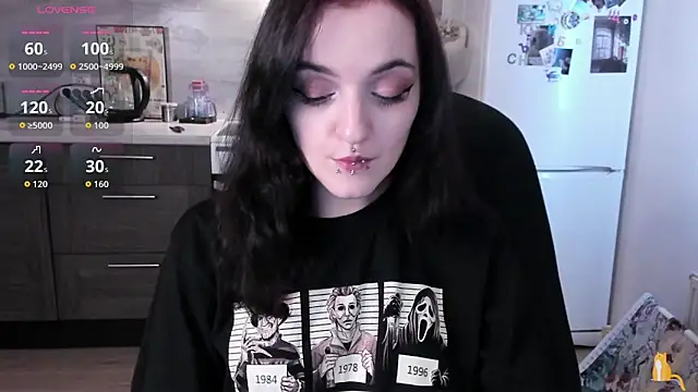 Chat +18 de linaa__tyaan ao vivo