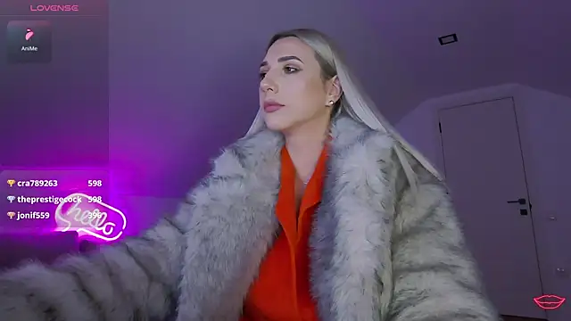 KhloeK: онлайн-секс-чат