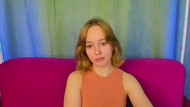 Онлайн чат XXX RikkiChoco