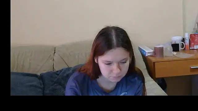 Онлайн чат XXX JessicaHolland1