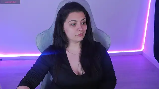 LuciaLoca Chat XXX live