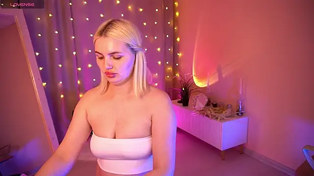 AmeliaWeells Adlı Modelin Canlı XXX Sohbeti