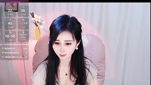 Emily-888888 网络视讯表演