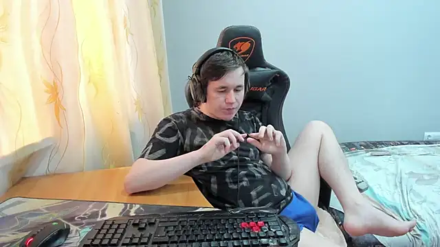 Вебкам-шоу iliaskrislove