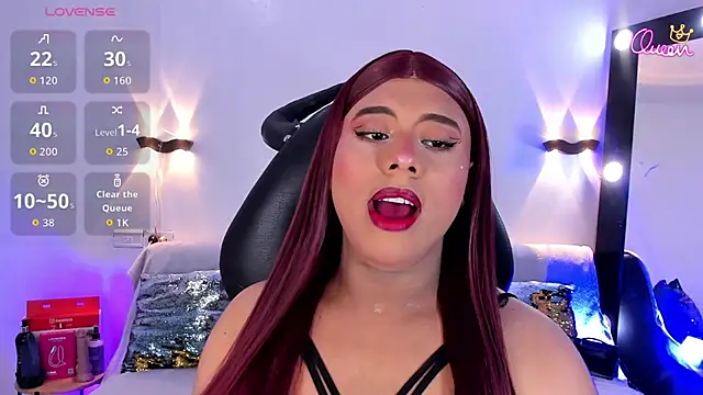 Emili_Roux's Webcam Show