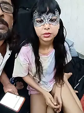 KumarSilencesex21: διαδικτυακό σόου στην κάμερα