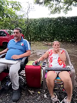 hotandfierylatinos2023: онлайн-секс-чат