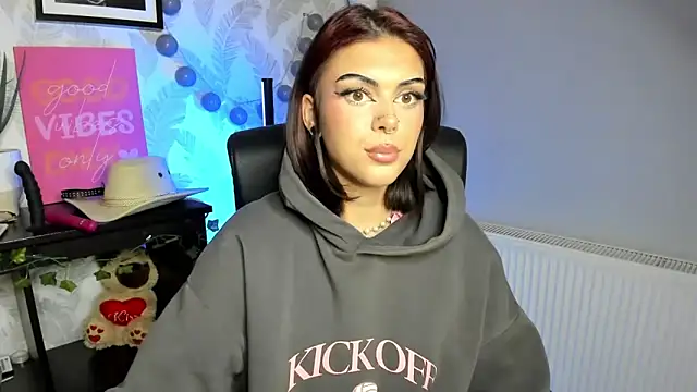 Nova_SIN's Live XXX Chat