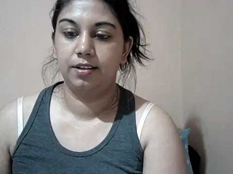 bellachow10のライブXXXチャット