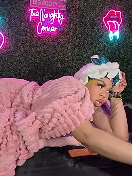 RenaThickAss live XXX chat