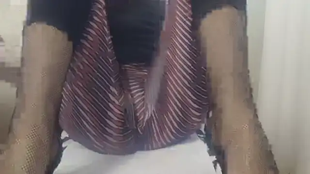 Web_Lady: απευθείας συνομιλία ΧΧΧ