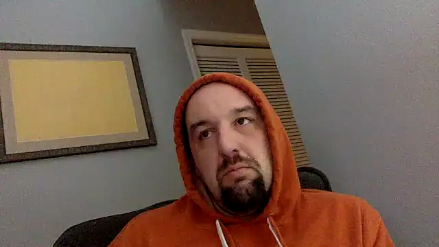 Kink_Master_Daddy: διαδικτυακό σόου στην κάμερα