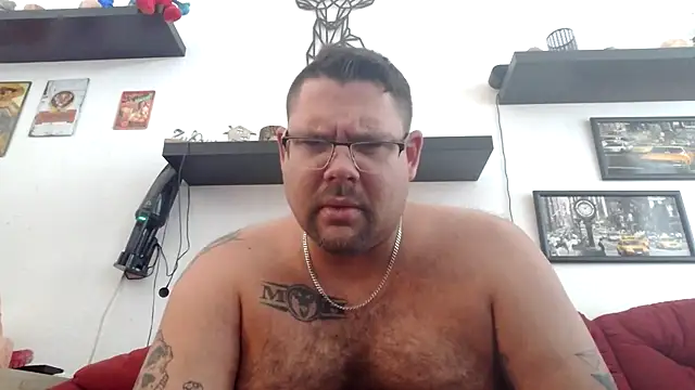 sexykevin17cm webkamerás műsora