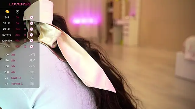 Bananalizzy élő XXX-chatje