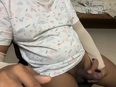 ultimateguysx 现场XXX聊天