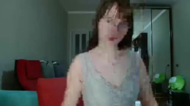 Živý XXX chat KiraGoldens