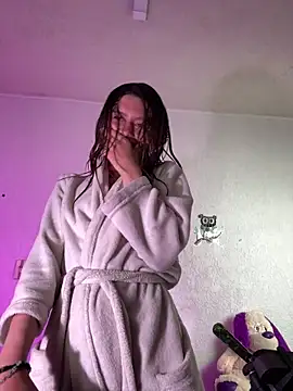 Sofiia_cute_ 라이브 XXX 채팅