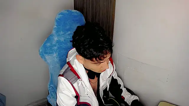 Živý XXX chat Mathias_twinkk