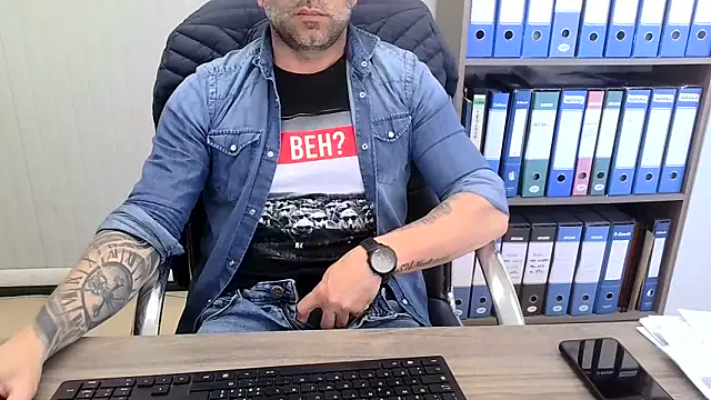 Evasionee's Webcam Show