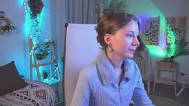 ElliFrankenweenie Chat XXX in diretta