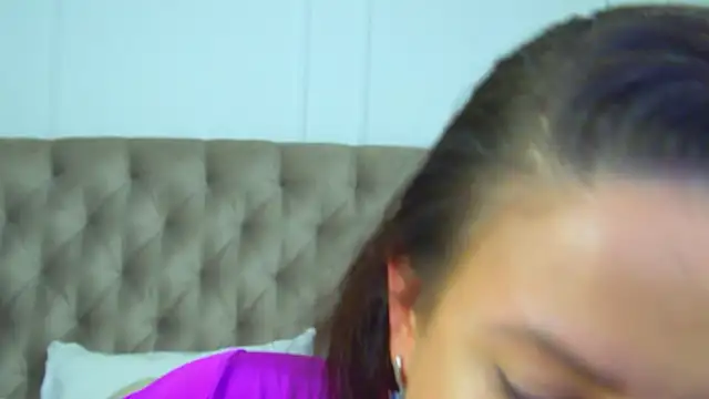 Czat XXX na żywo – ElinaBellucci