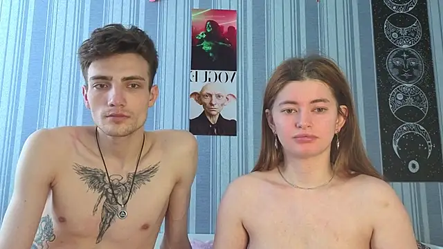 Онлайн чат XXX EmiliaCouple