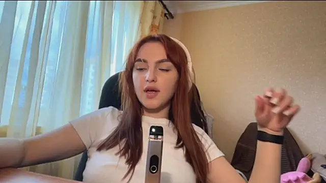 XXX chat uživo modela alisaonlyforu