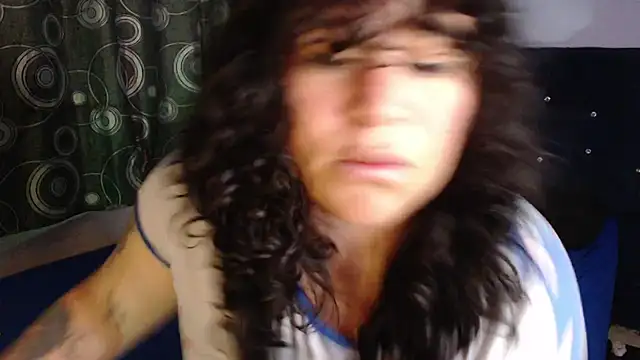 XXX chat uživo modela ANGELIQUE_KLANE