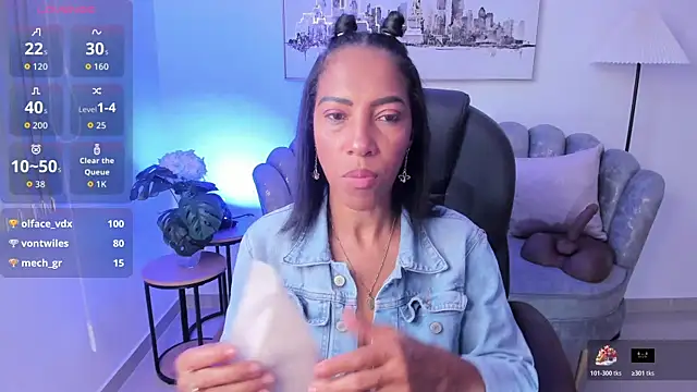 Chat +18 de Shantaall_ ao vivo