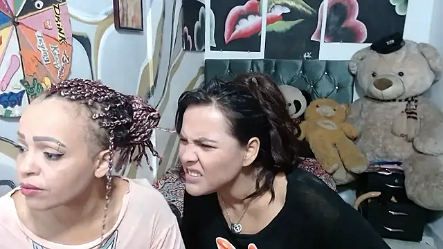 XXX chat uživo modela manzanahot9