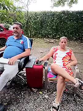 Pokazy przed kamerką – hotandfierylatinos2023