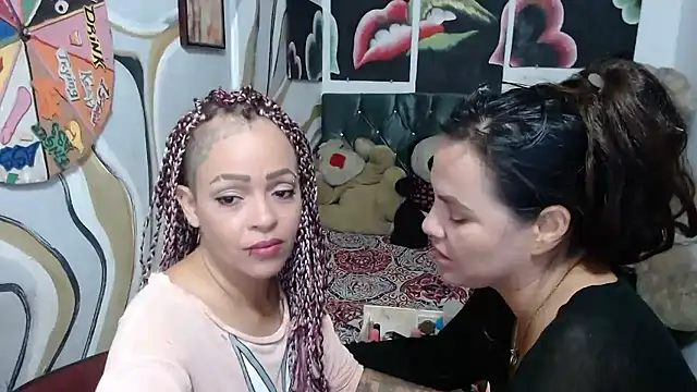 manzanahot9 Adlı Modelin Canlı XXX Sohbeti