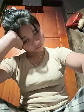 Linbi135 Pertunjukan Webcam