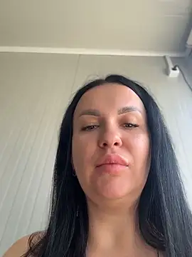 XXX chat uživo modela MeganBlueq