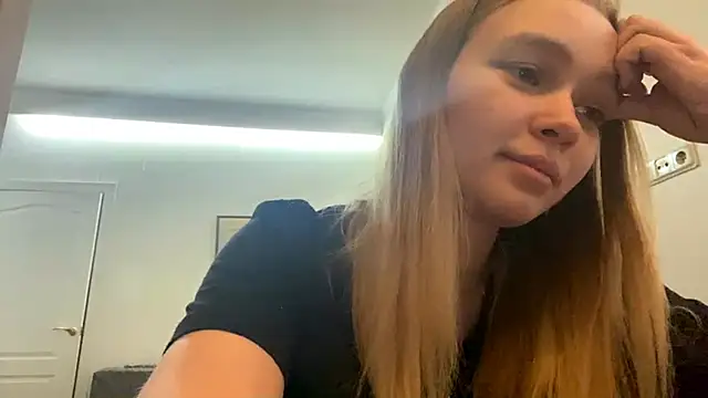 Leifuture Chat XXX live