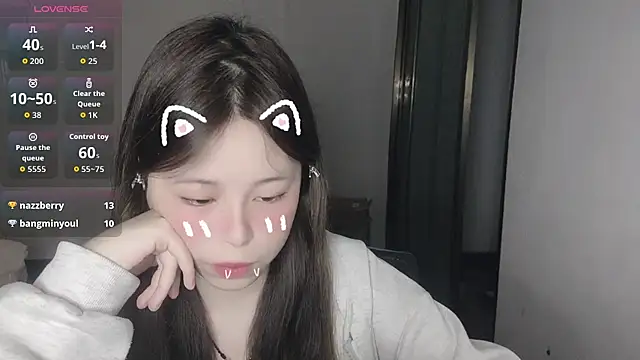 F-Wanzi Chat XXX live