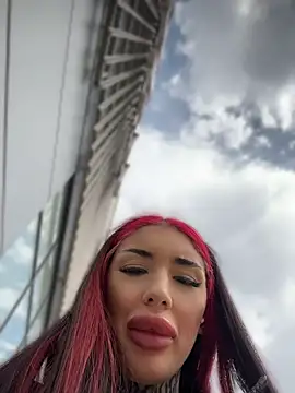 Cassy-Foxy Chat XXX live