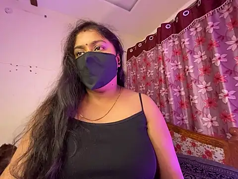 LouleyRaniiのウェブカメラショー