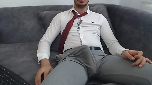 Naughtb0y's Live XXX Chat