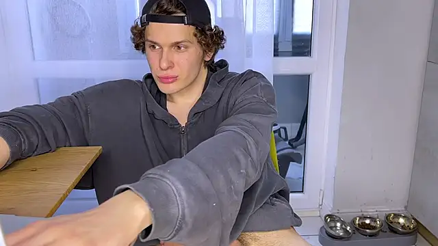 alyx_garden Adlı Modelin Web Kamerası Şovu