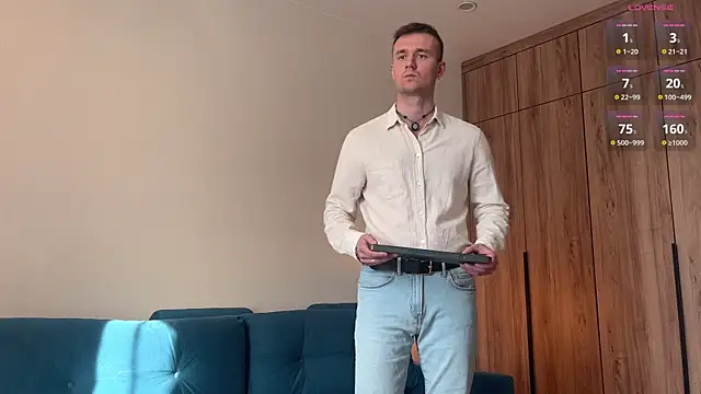 Онлайн чат XXX cute_mark